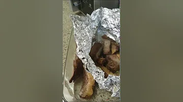 ¿Se puede congelar y recalentar el pollo asado?