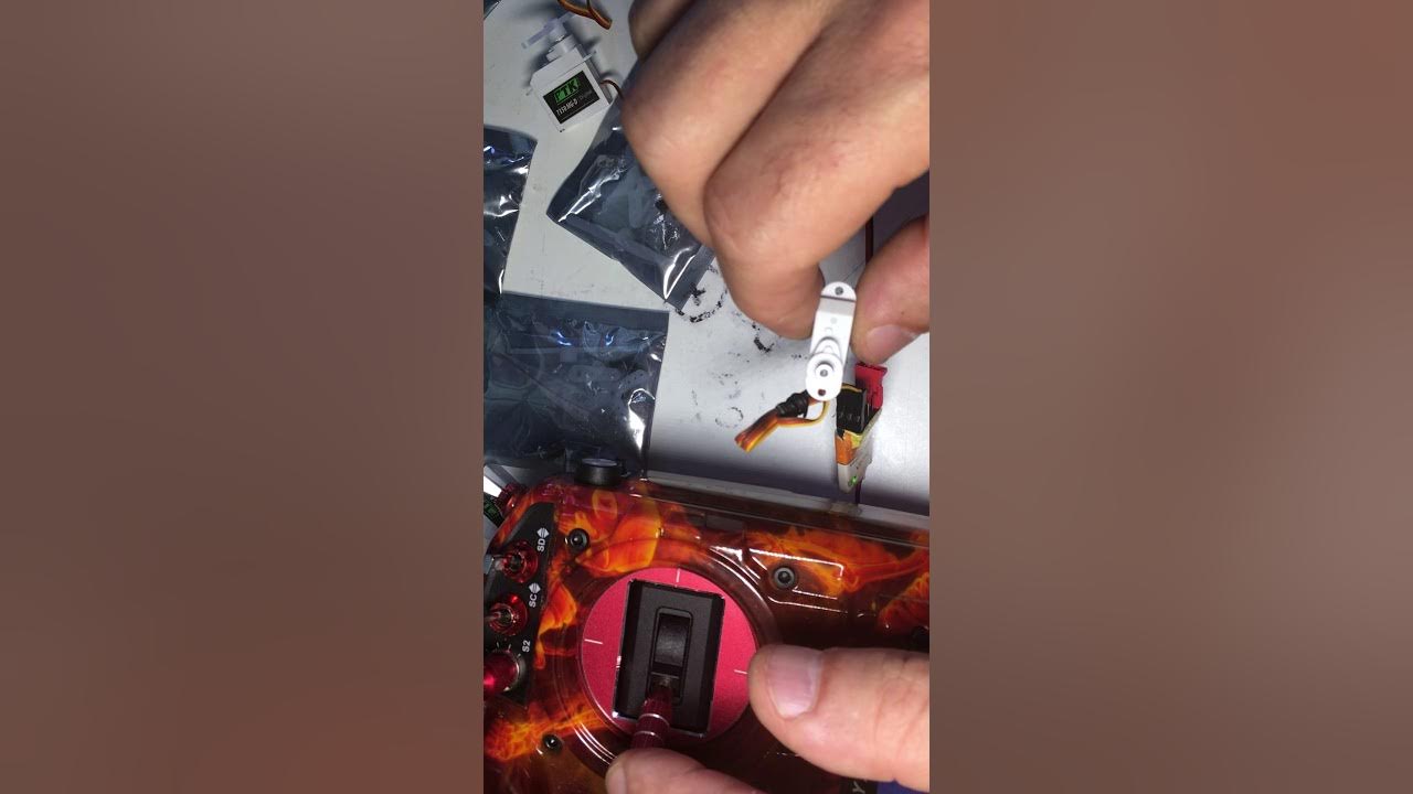 Pro Tronik 7350 MG D 5g Digital Servo Metal Gear Noisy YouTube