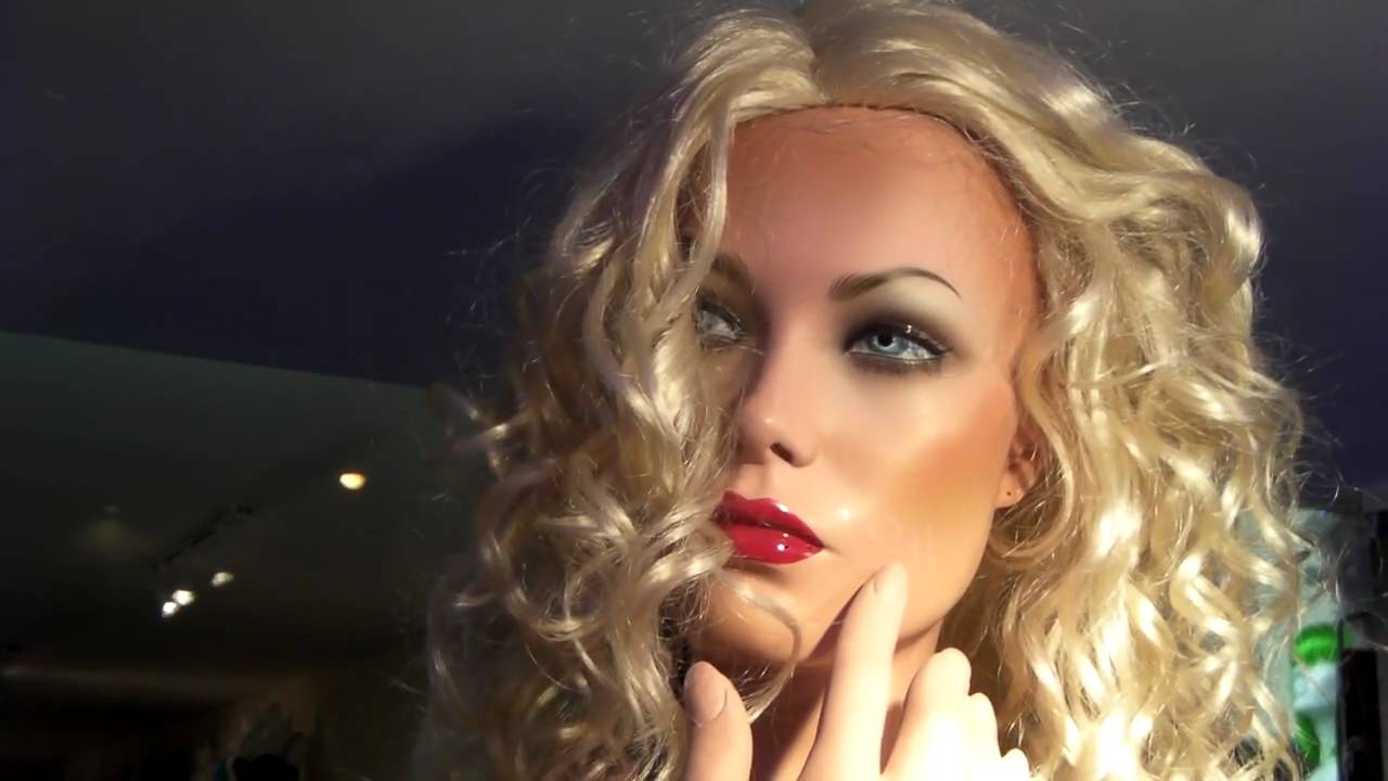 Sensual Blondes Hot Bimbo Babe Look For Summer 2009 Youtube