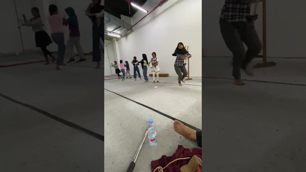 Alissa dkk Tari Bendrong