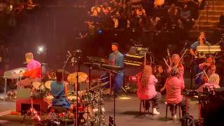 Harry Styles ft. New York Strings - Coming Up Roses (Live at MSG, NYC, 9-2-26) (4K HDR, HQ AUDIO)