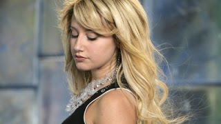 Watch Ashley Tisdale Kiss The Girl video