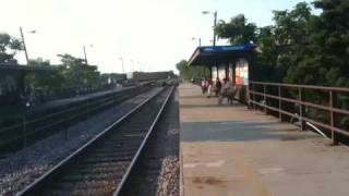 Metra Union Pacific North Line LATE AGAIN.