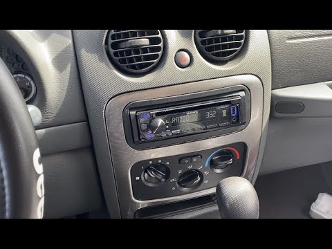 How to Install an Aftermarket Radio in a 2002 to 2007 Jeep Liberty