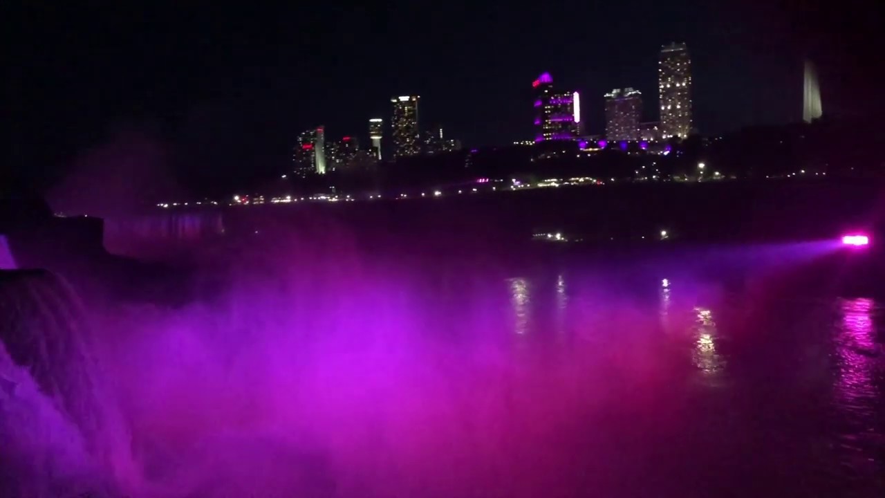 Niagara Falls / New York / Maid of the Mist Boat Tour / Light Show and