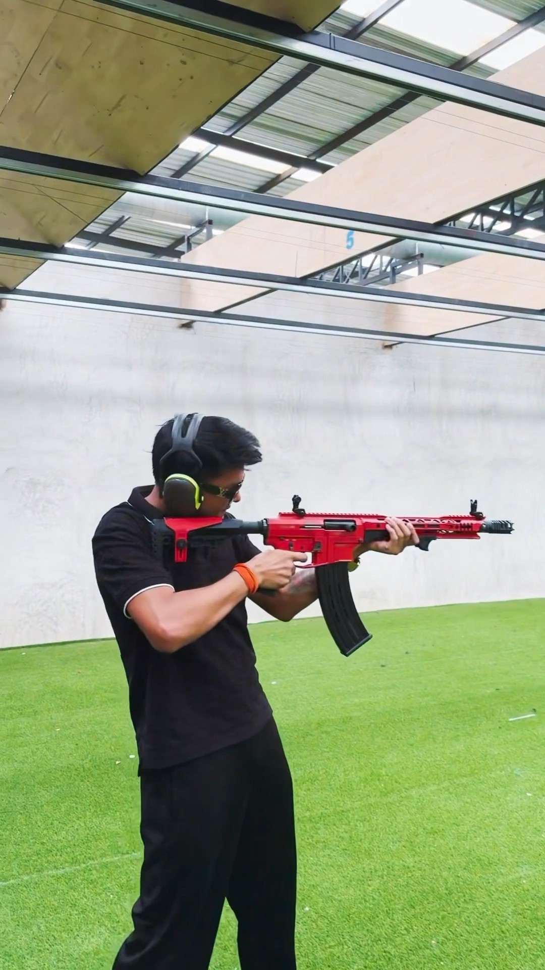 Free fire gun in real life #freefire #viralvideo #shorts