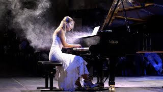 Download Lagu Deep Purple – Smoke On the Water (Live Piano in a Church) MP3