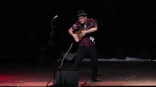 Jake Shimabukuro live at the Majestic Ventura Theater