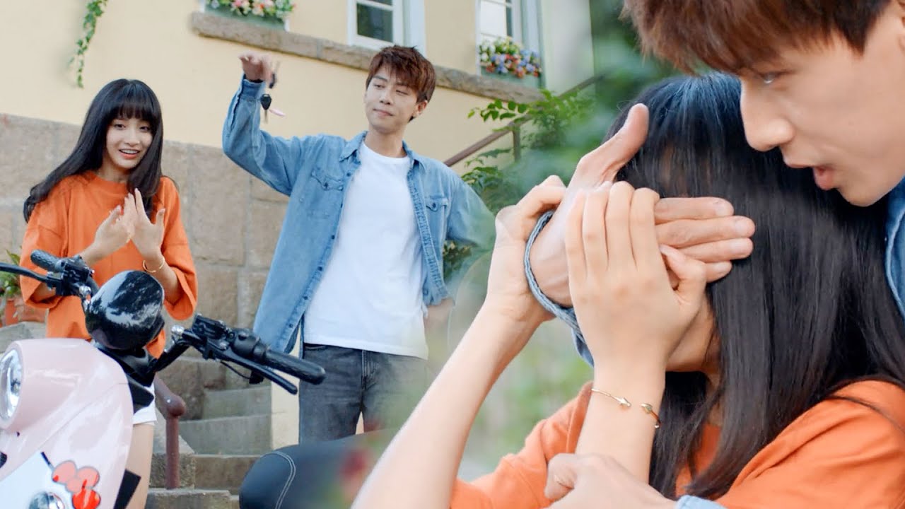 CEO ปิดตาซินเดอเรลล่า มอบจักรยานคันแรกให้เธอ เธอตื่นเต้นสุดๆ!