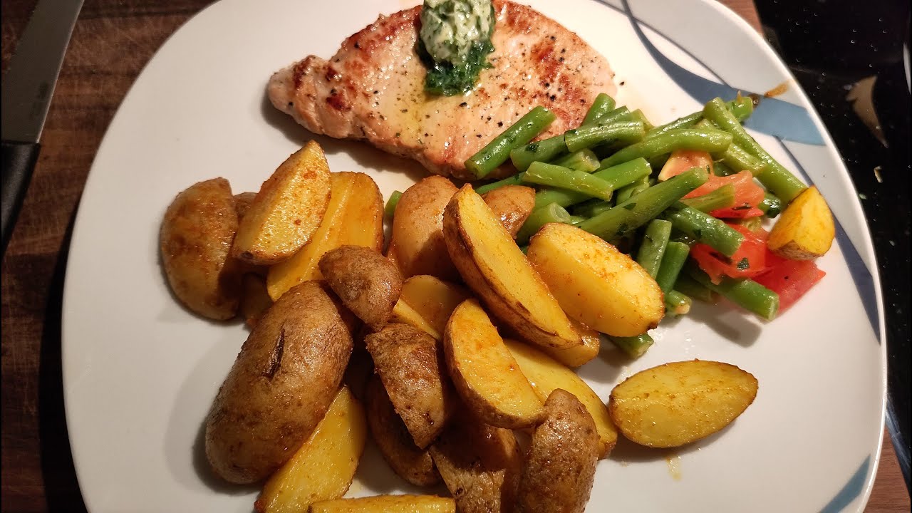 Schweinelachsteak mit Bohnengemüse dazu selbstgemachte Thymian ...