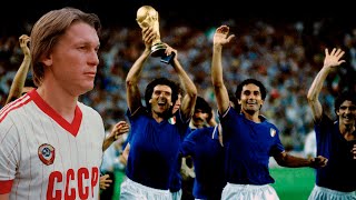 Oleg Blokhin vs Italy '82 | Scores two goals