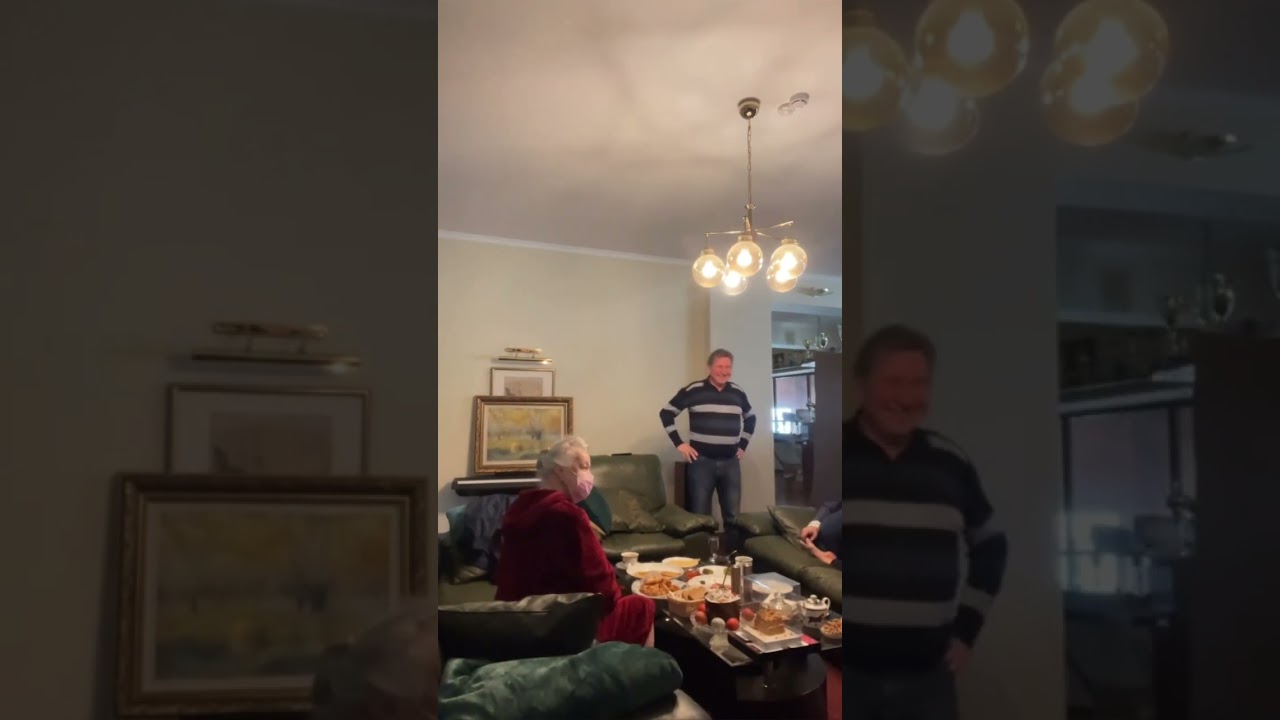 Дарить эмоции - это всегда бесценно!) 