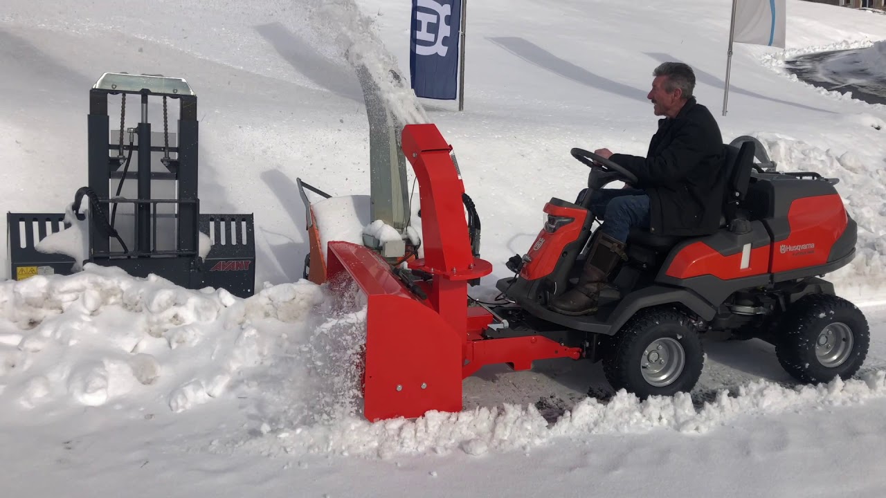 Husqvarna Rider 419TxS AWD mit Schneefräse