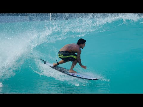 Gabriel Medina ripping it at Surf Abu Dhabi