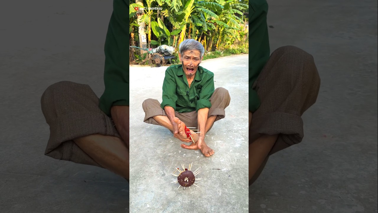 Survival Skills: SMART idea and USEFUL Chocolate 😱 #bushcraft​ #campping​#outdoors​ #useful​ #idea​