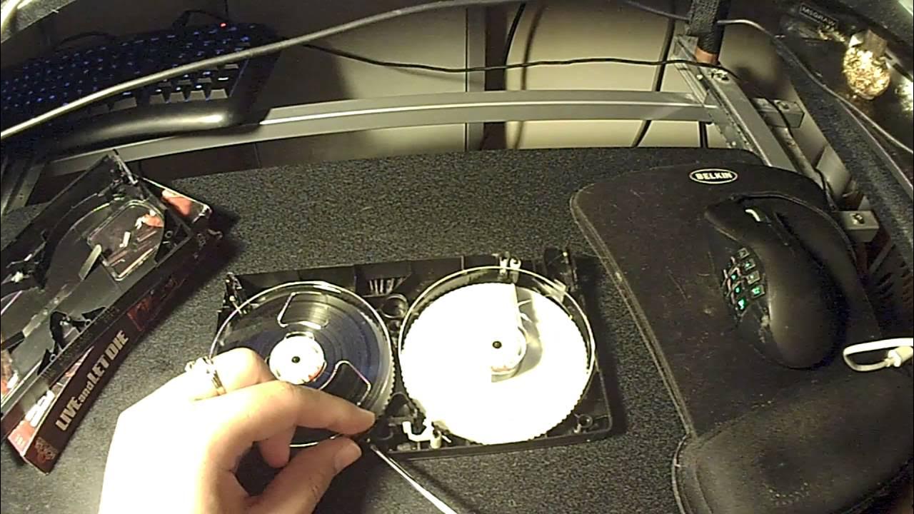 How to fix a VHS tape that wont rewind. YouTube