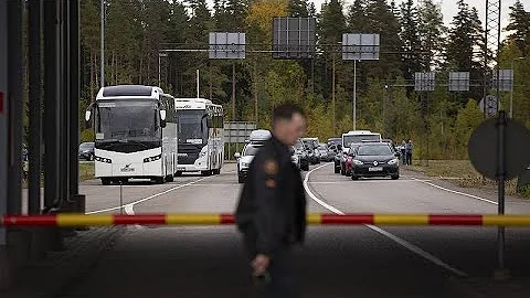 Finland shuts border to Russian tourists after spike in arrivals following Putin's reservist call-up - DayDayNews