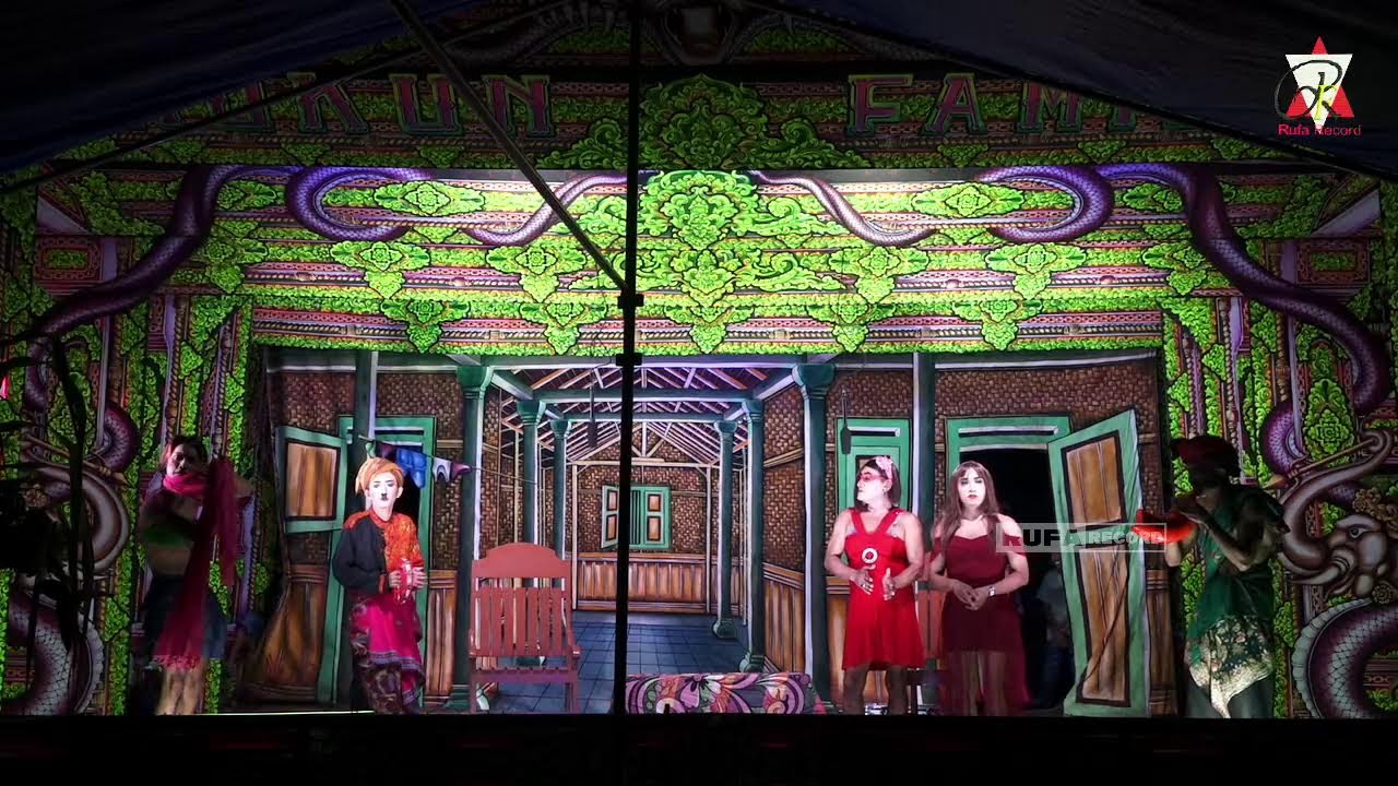 LIVE LAWAK PENARI ULAR RUKUN FAMILI // GEDDUGAN GILIGENTING