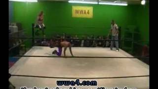 WWA4 suicide dive spot AR Fox vs Amy Morgane