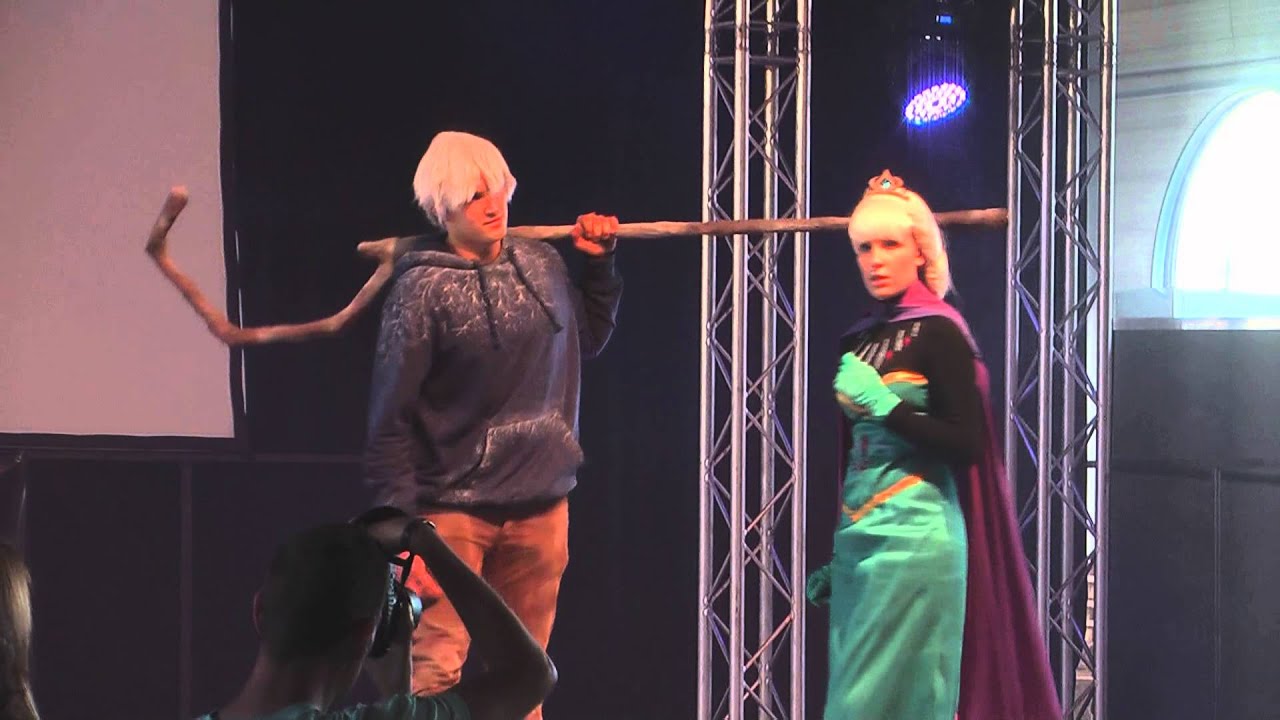 F.A.C.T.S. 2014 Cosplay Show Saturday - 32 - Queen Elsa & Jack Frost