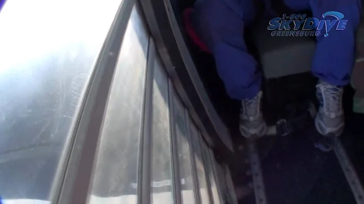 Jessica Thacker's Tandem skydive!