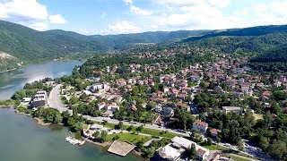 DJI Phantom 4 Footage | Beautiful Lake & Nature Scenes