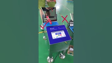 Small automatic weighing machine, qualified products go one way, unqualified products go the other.