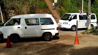 Srilanka Driving test - How to reverse a van - L shape screenshot 4