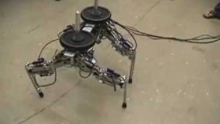 Fluid Power Compact Rescue Robot gait test