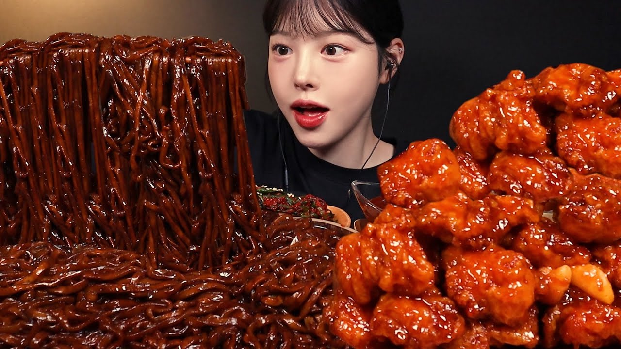 SUB)꾸덕바삭 페리카나 양념치킨에 짜왕 먹방! 짜장라면 치킨 꿀조합 리얼사운드 Seasoned Spicy Chicken & Jjajang Ramyeon Mukbang Asmr