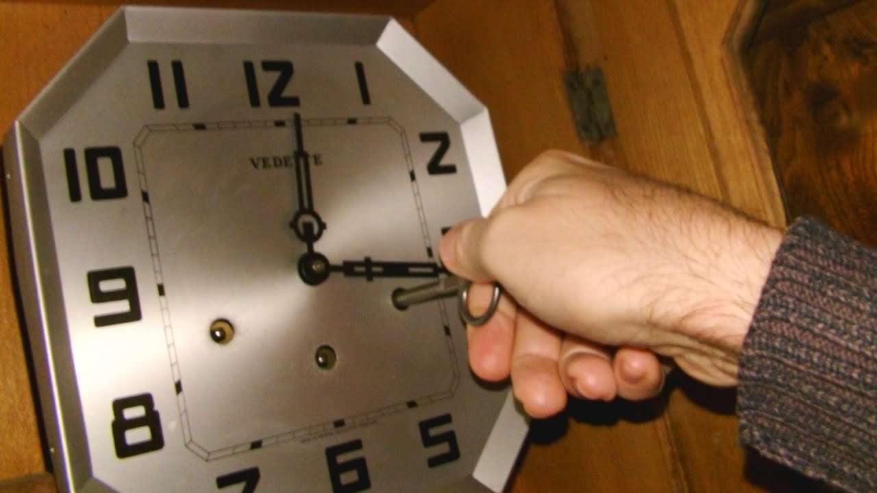 ANCIEN MECANISME MOUVEMENT Horloge Comtoise Carillon Pendule Xix EUR 45