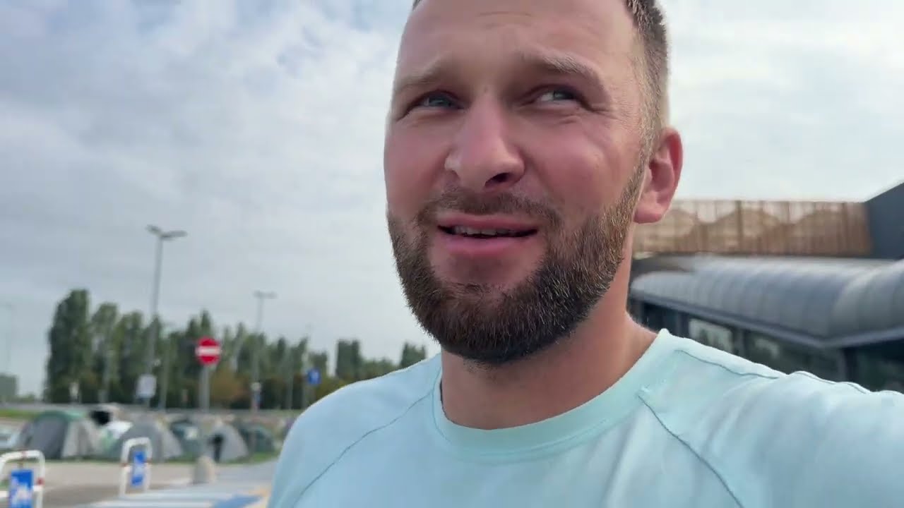 ДАЛЬНОБОЙ В 2025  ВЕРНУЛСЯ в ЕВРОПУ ПОСЛЕ СНГ РАБОТАЮ НА АВТОВОЗЕ КУПАЮСЬ В МОРЕ  И  РАБОТАЮ ПО  РТО