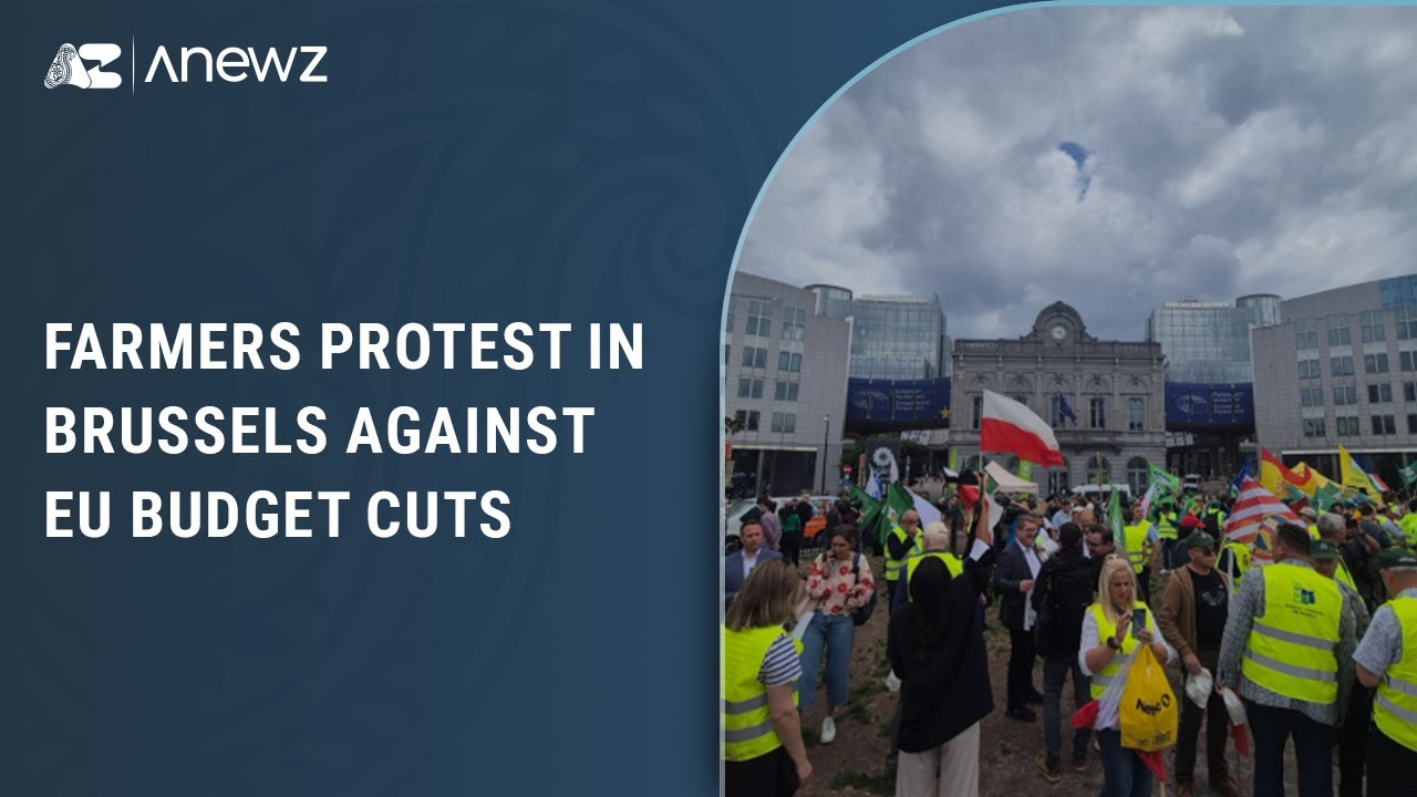 Farmers protest in Brussels against EU budget cuts