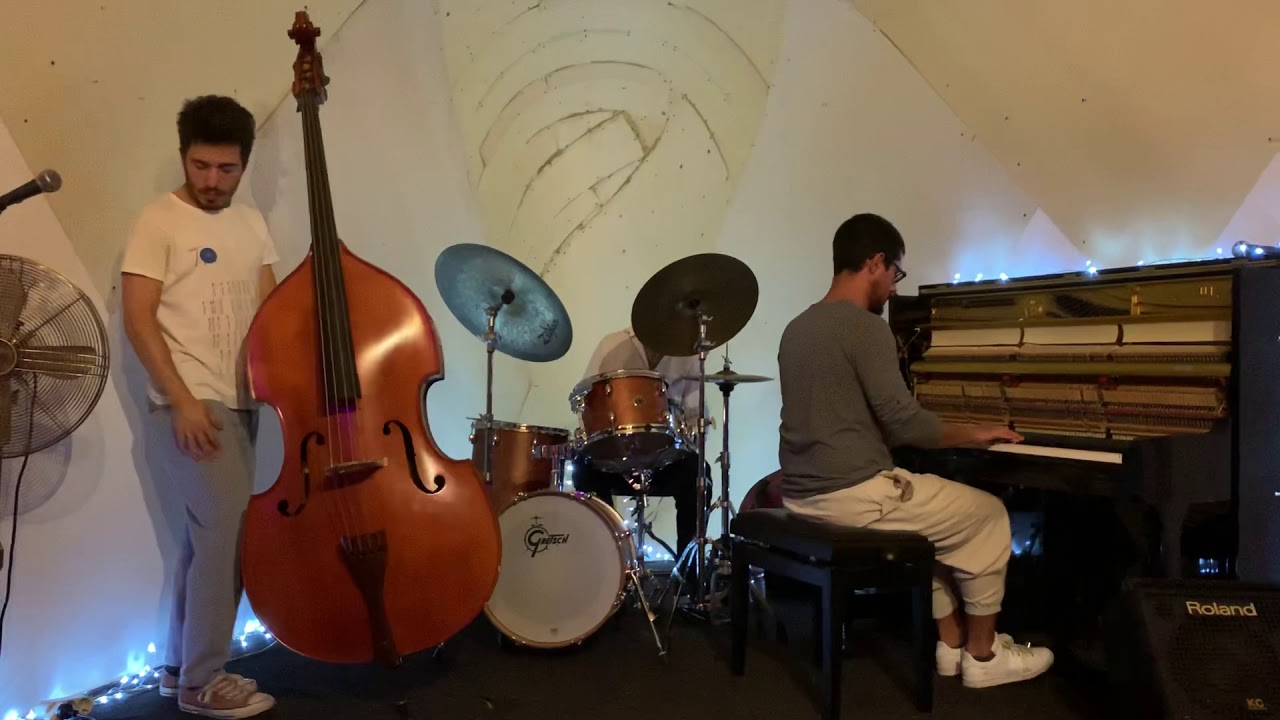 Palheta Jazz Trio camera iphone 8 plus apk