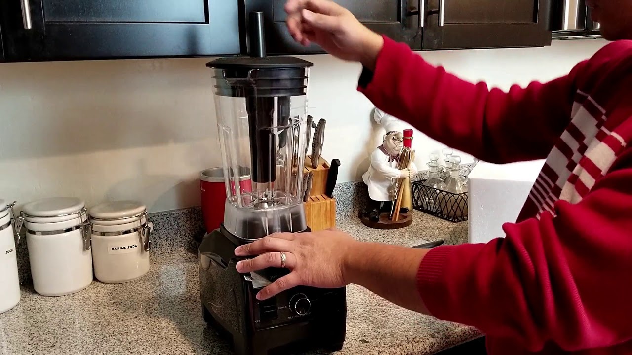Unboxing CleanBlend Blender
