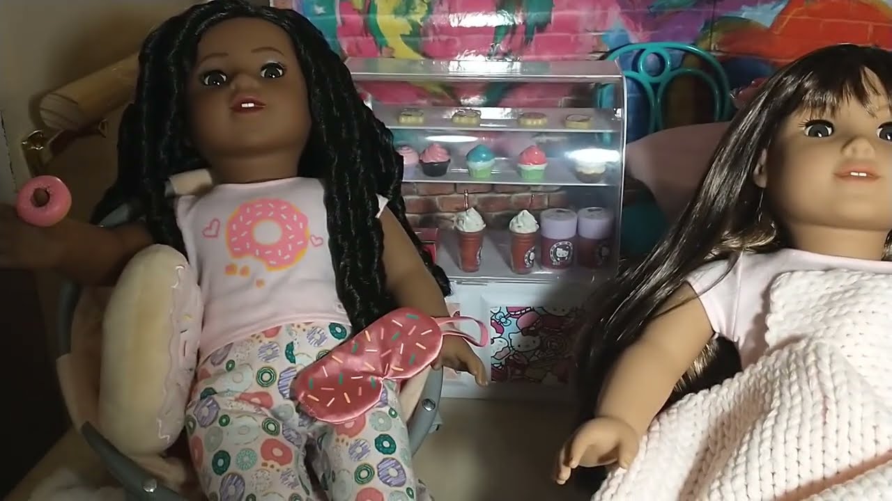 Have you seen the New American Girl Costco Donut Dream sets?