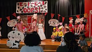 E I E I OOPS First grade play #theatre #theater  #cute #play #kids #kidssong ##sofiasworld