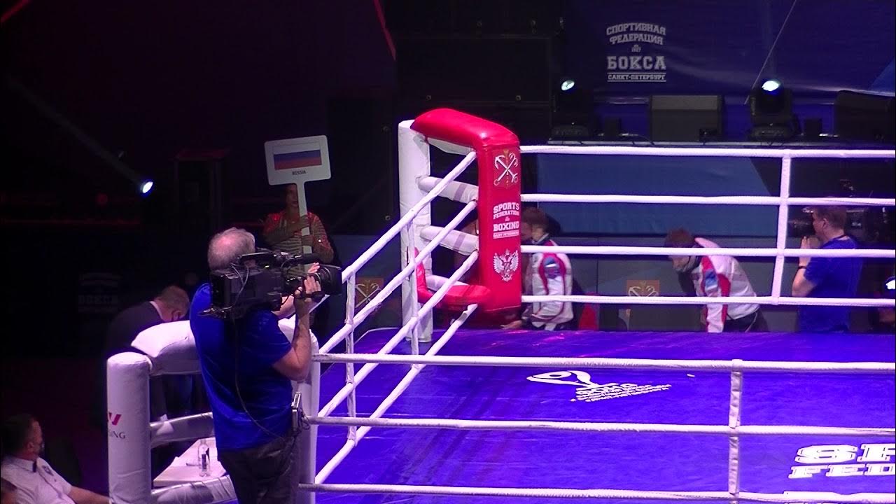 Зенит чемпион 2022 кубок. Кубок пмэф. Хоккейный матч. Кубки для награждения. Кубок пмэф.