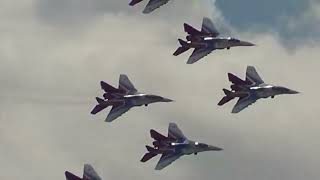 Sukhoi Flanker family show of force