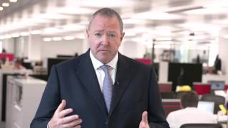 Executive Board biography: Warwick Hunt, Chief Operating Officer/Managing Partner - International