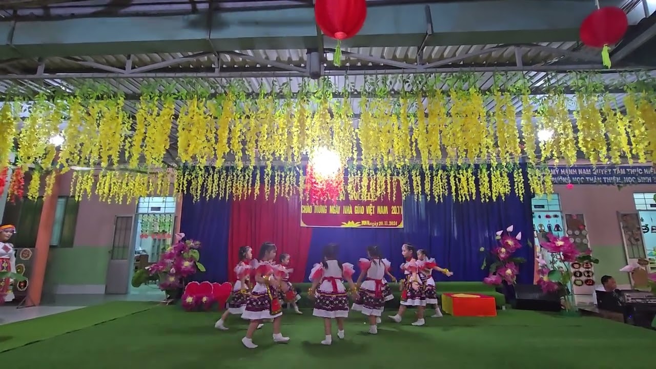 múa cô giáo em là hoa Ê Bang lớp 5_6 tuổi