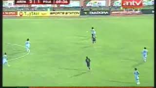 Insiden Along Vs Fx Yanuar isl Arema Vs Persela 4 Mei 2010