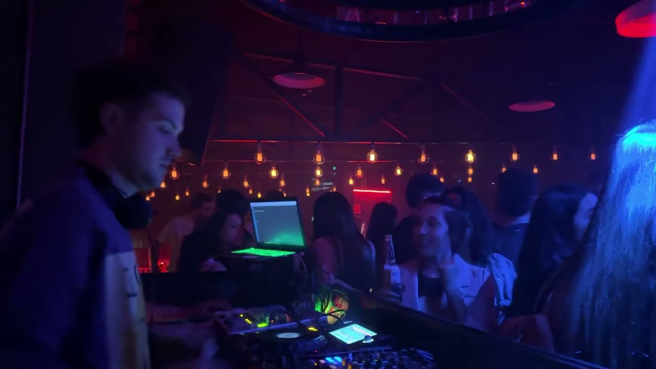 Jooy - Deep house & indie dance set @ Huelga club, La Cabina Cba