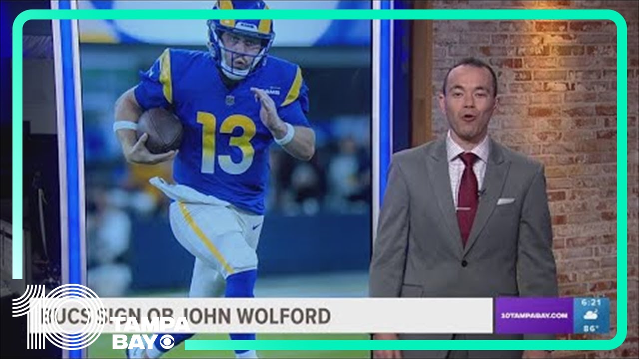 Buccaneers bring in QB John Wolford