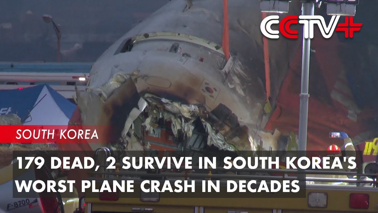 179 Dead, 2 Survive in South Korea's Worst Plane Crash in Decades - YouTube