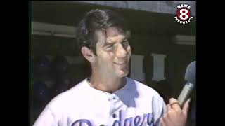 Los Angeles Dodgers Steve Garvey Talks To Tv 8 In 1977