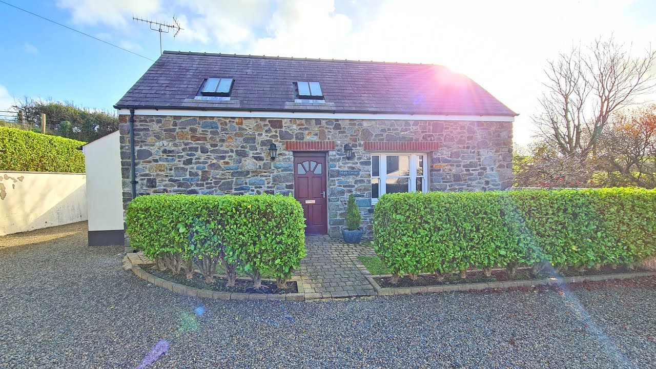 Maple Cottage, Little Haven Walkthrough