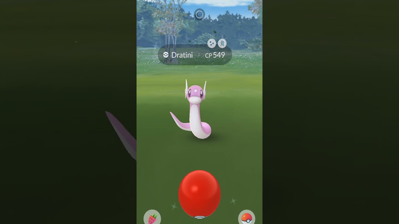 Shiny Dratini Sprites Comparison Pokemon Go 