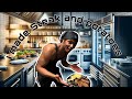 I MADE MY MOM THE WORST STEAK AND POTATOES MUST WATCH 🤣🫣( COOKING WITH DEEBLACK)