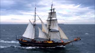 Engineless sail cargo ship Tres Hombres 2015 - 2016